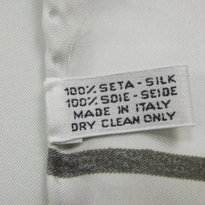 Louis Vuitton Silk Printemps Et Automne Scarf 6 of 6