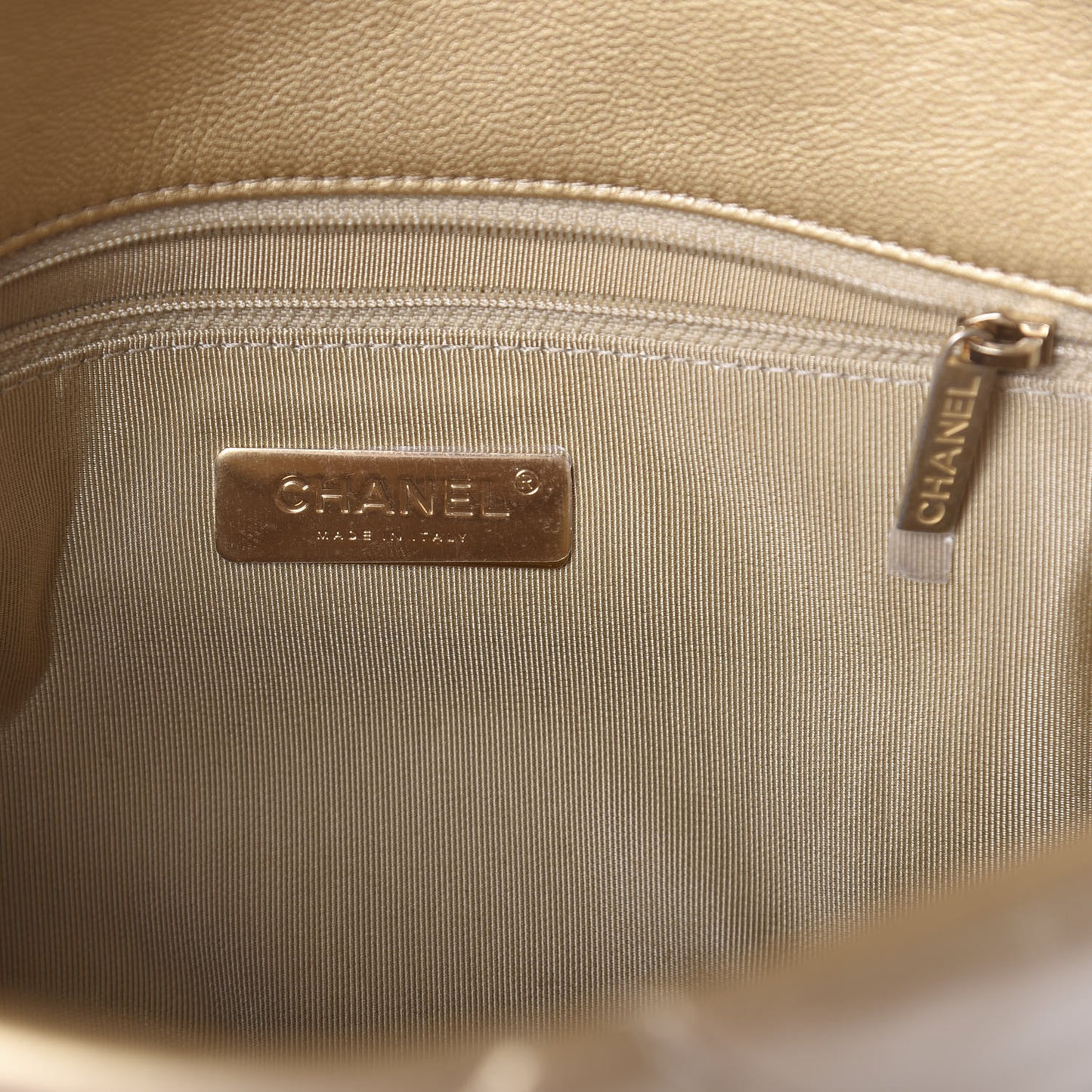 Goatskin Quilted Large 19 Flap Gold