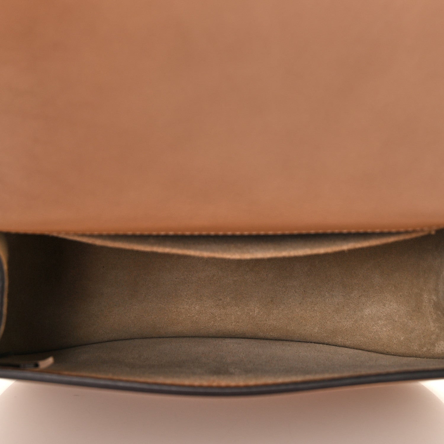 Chloe Calfskin Suede Medium Nile Bracelet Bag Biscotti 5 of 10