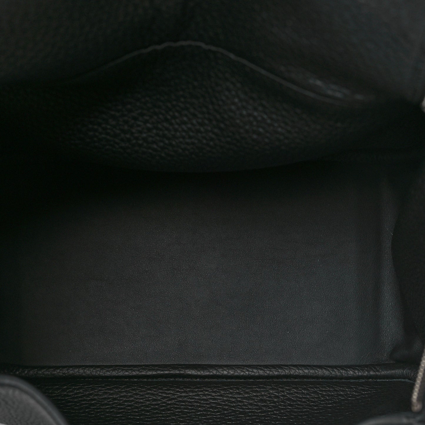 Taurillon Clemence Lindy 26 Black