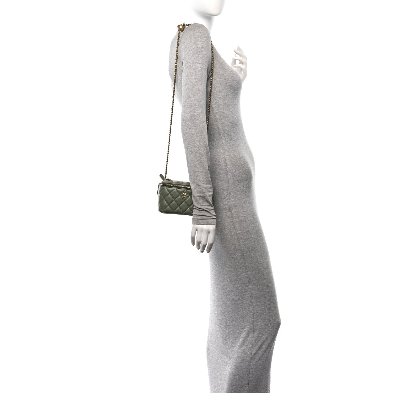 Chanel Lambskin Quilted Small Pearl Crush Vanity Case With Chain  Green 2 of 12