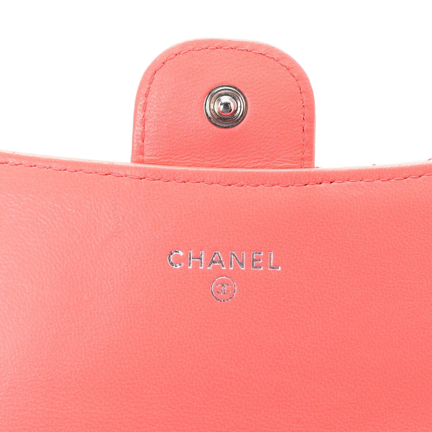 Lambskin Chevron Quilted Large Gusset Flap Wallet Red