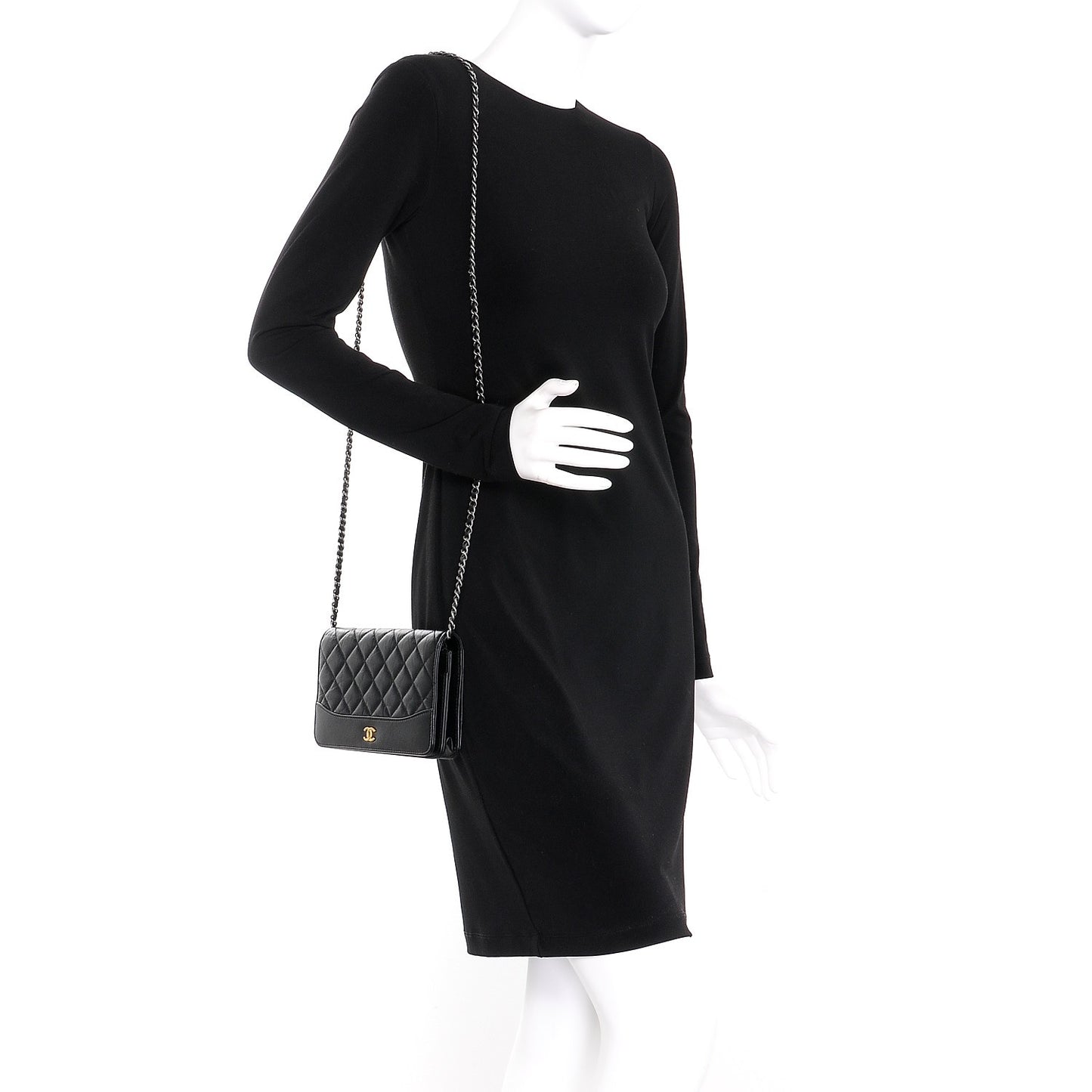 Aged Calfskin Quilted Gabrielle Wallet On Chain WOC Black