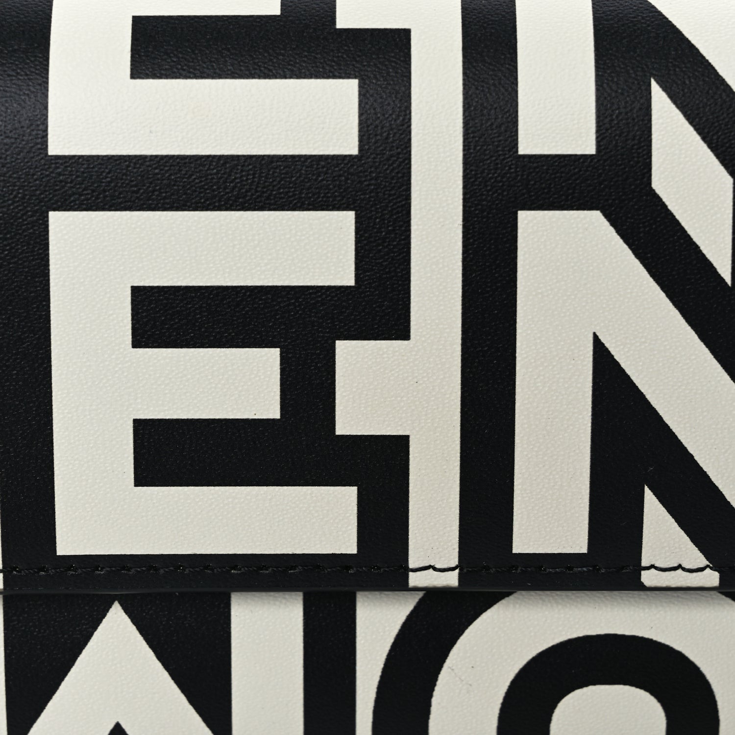 Fendi X MARC JACOBS Nappa Vitello King Logo Print Continental Wallet On Chain White Black 7 of 9
