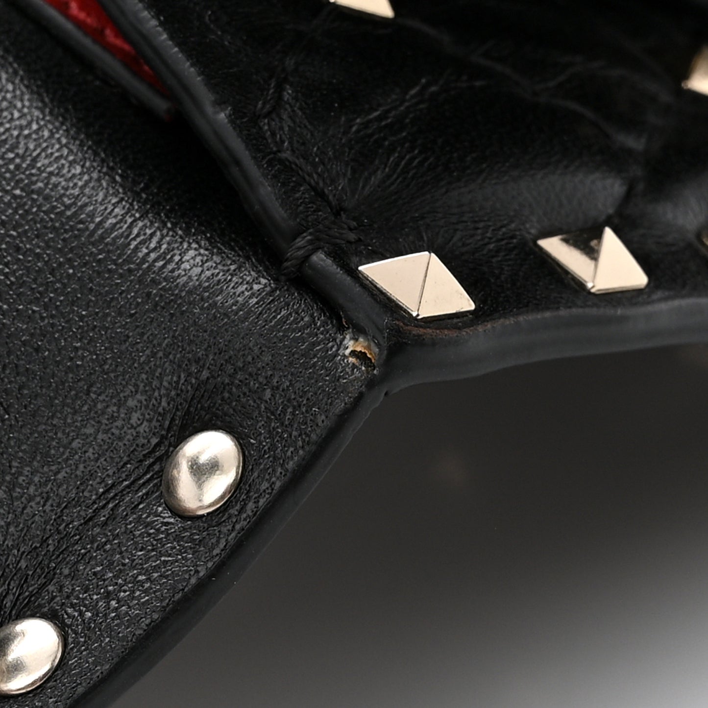 Nappa Rockstud Spike Flower Wallet on Chain Black Ivory