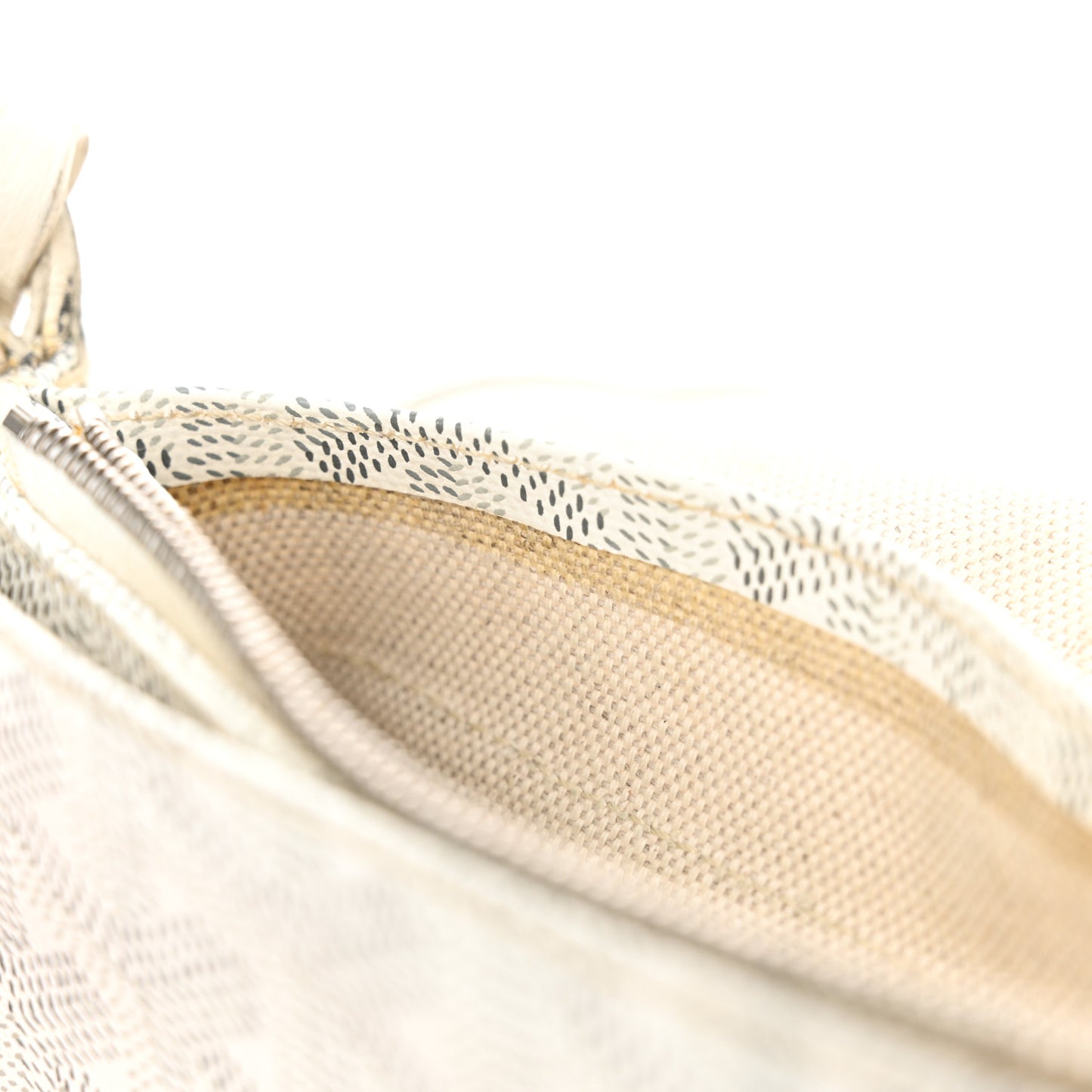 Goyardine Plumet Wallet Clutch White