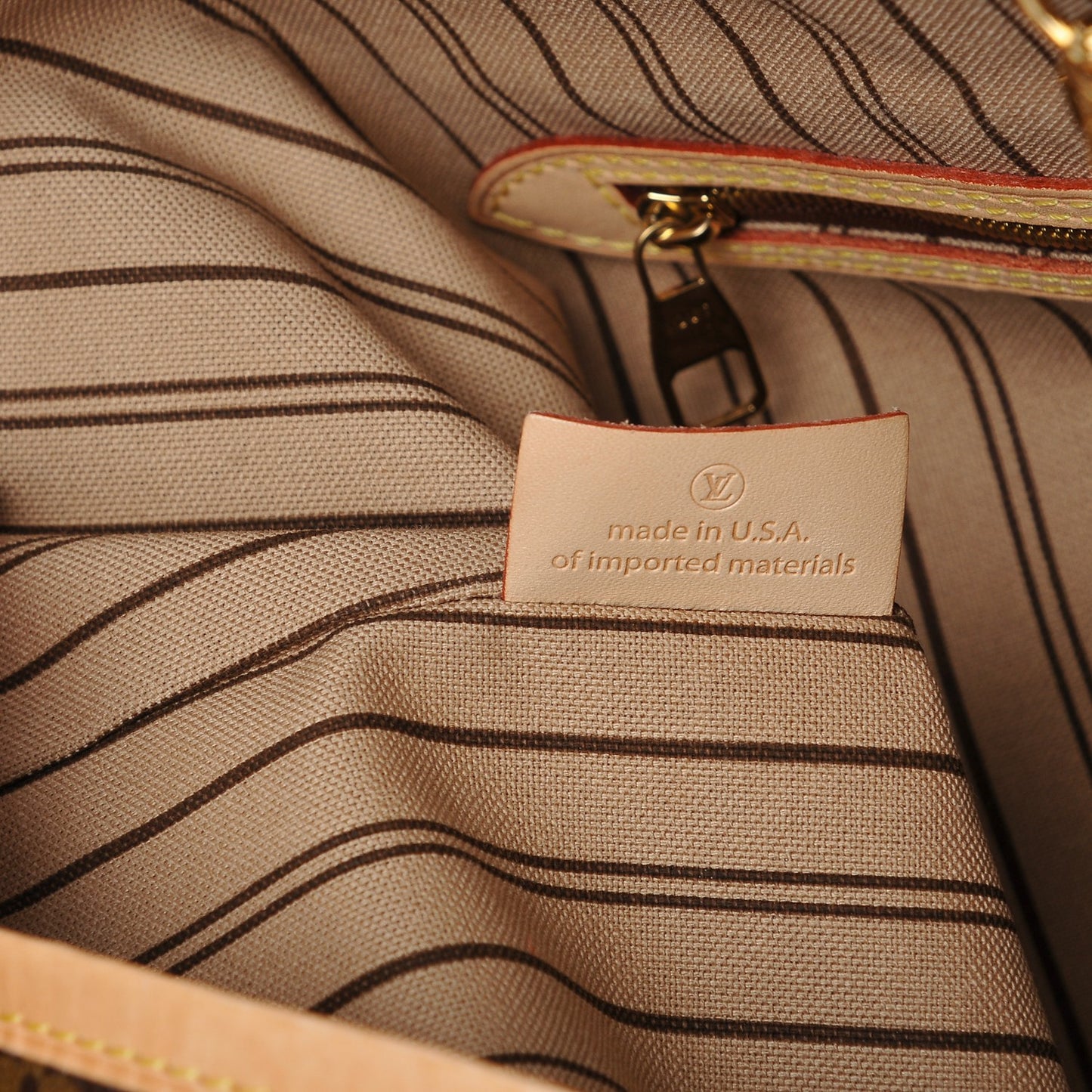 Monogram Delightful GM