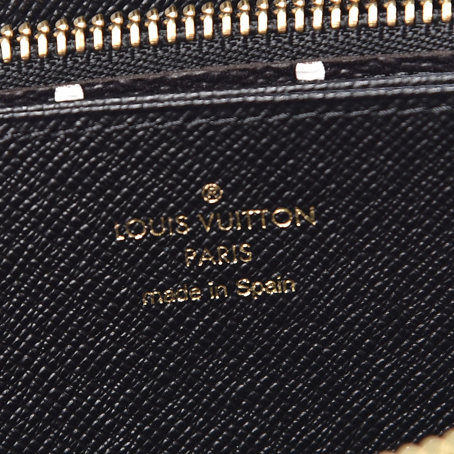 Louis Vuitton Monogram Giant Jungle Zippy Wallet Black 6 of 6