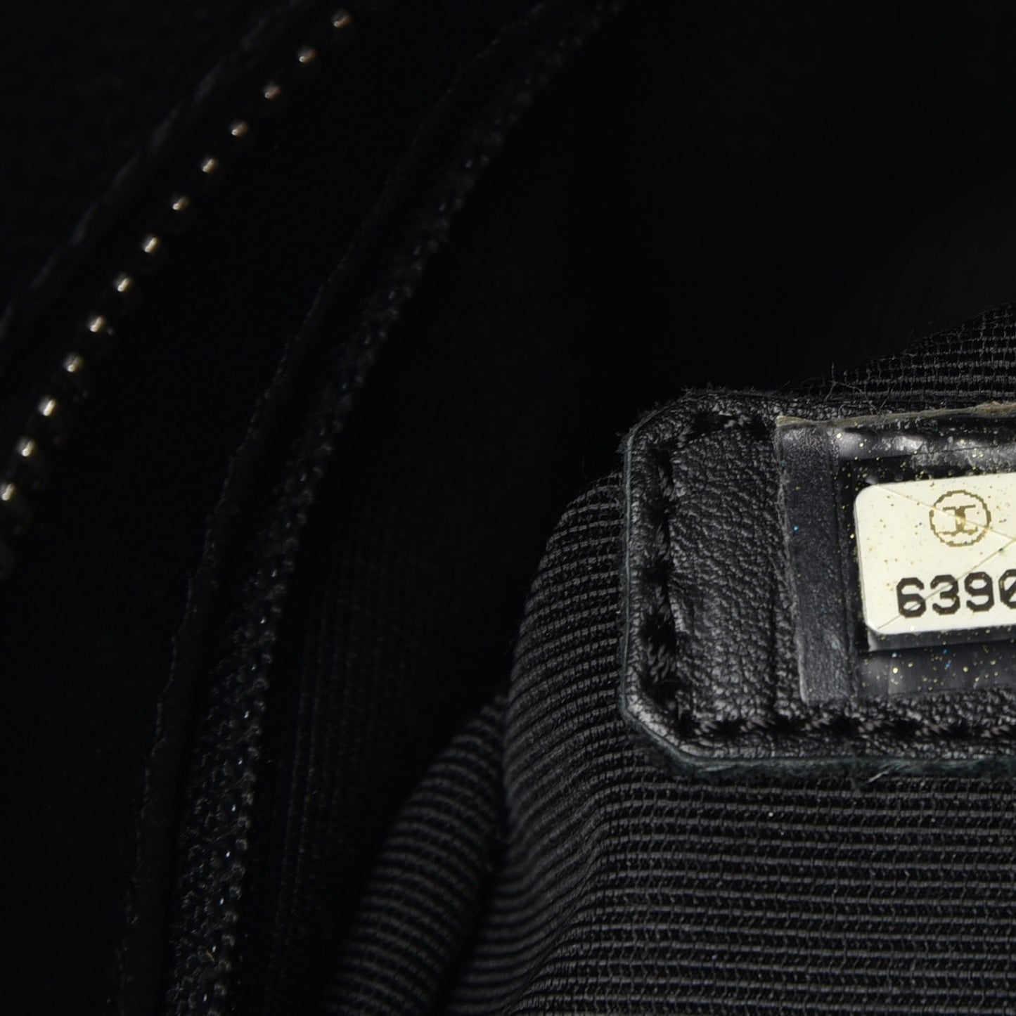 Caviar Quilted Medallion Tote Black