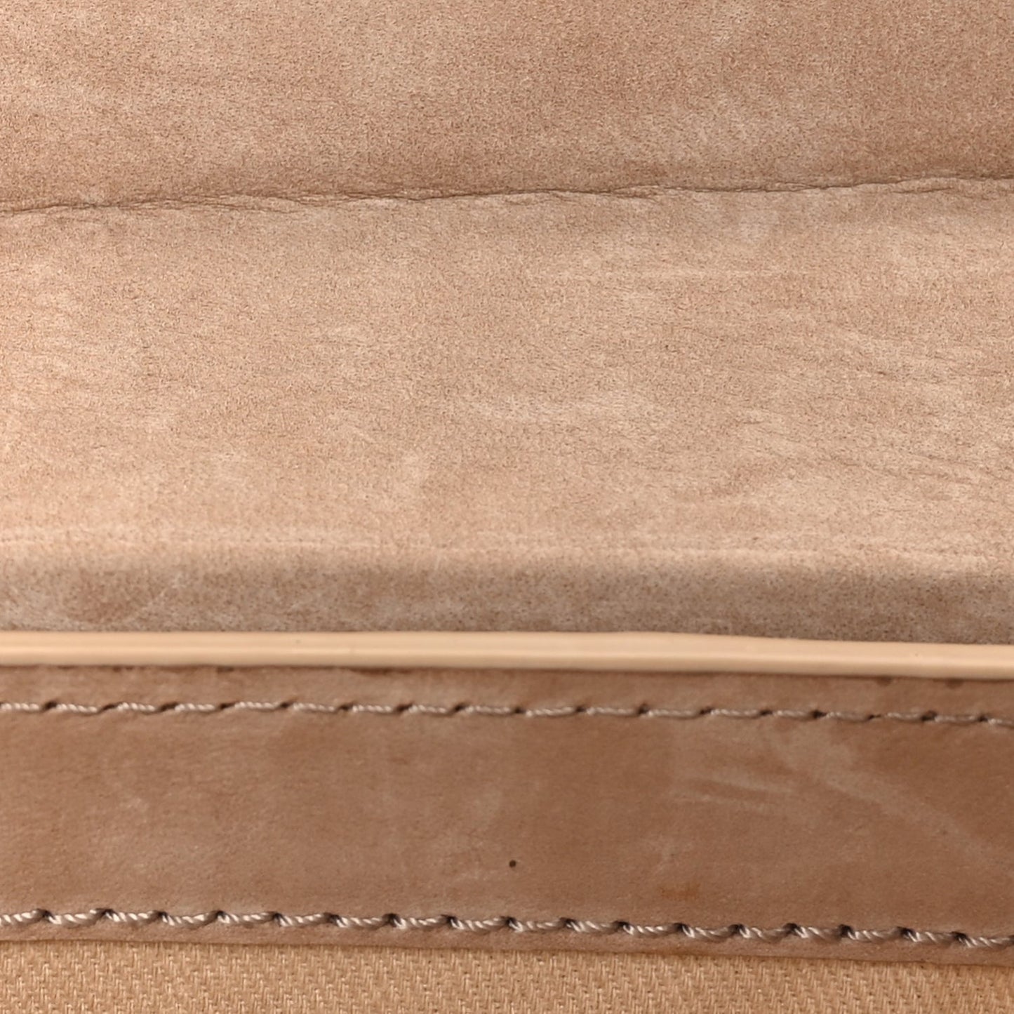 Nubuck Le Sac Rond Dark Beige