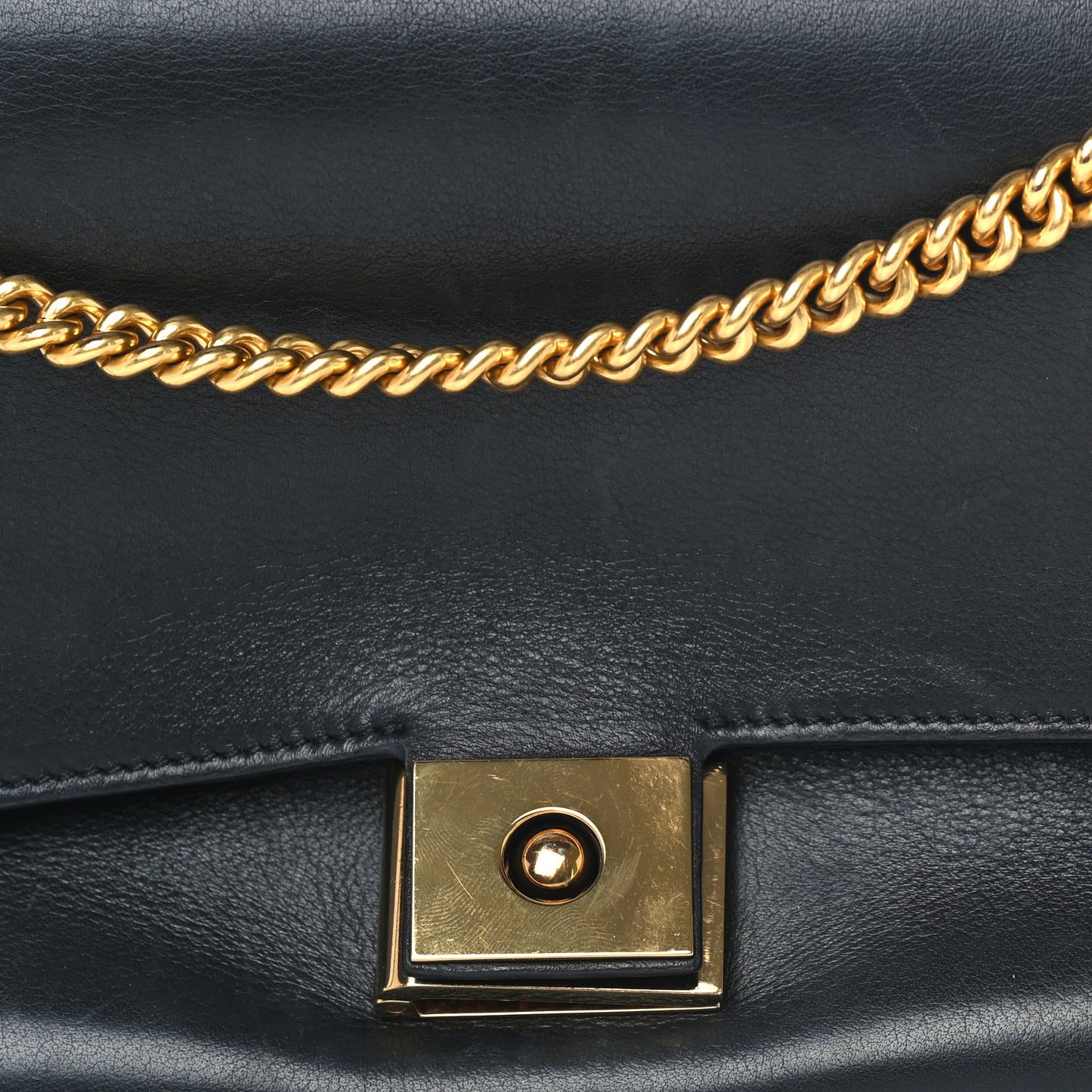 Smooth Calfskin Cheyne Black