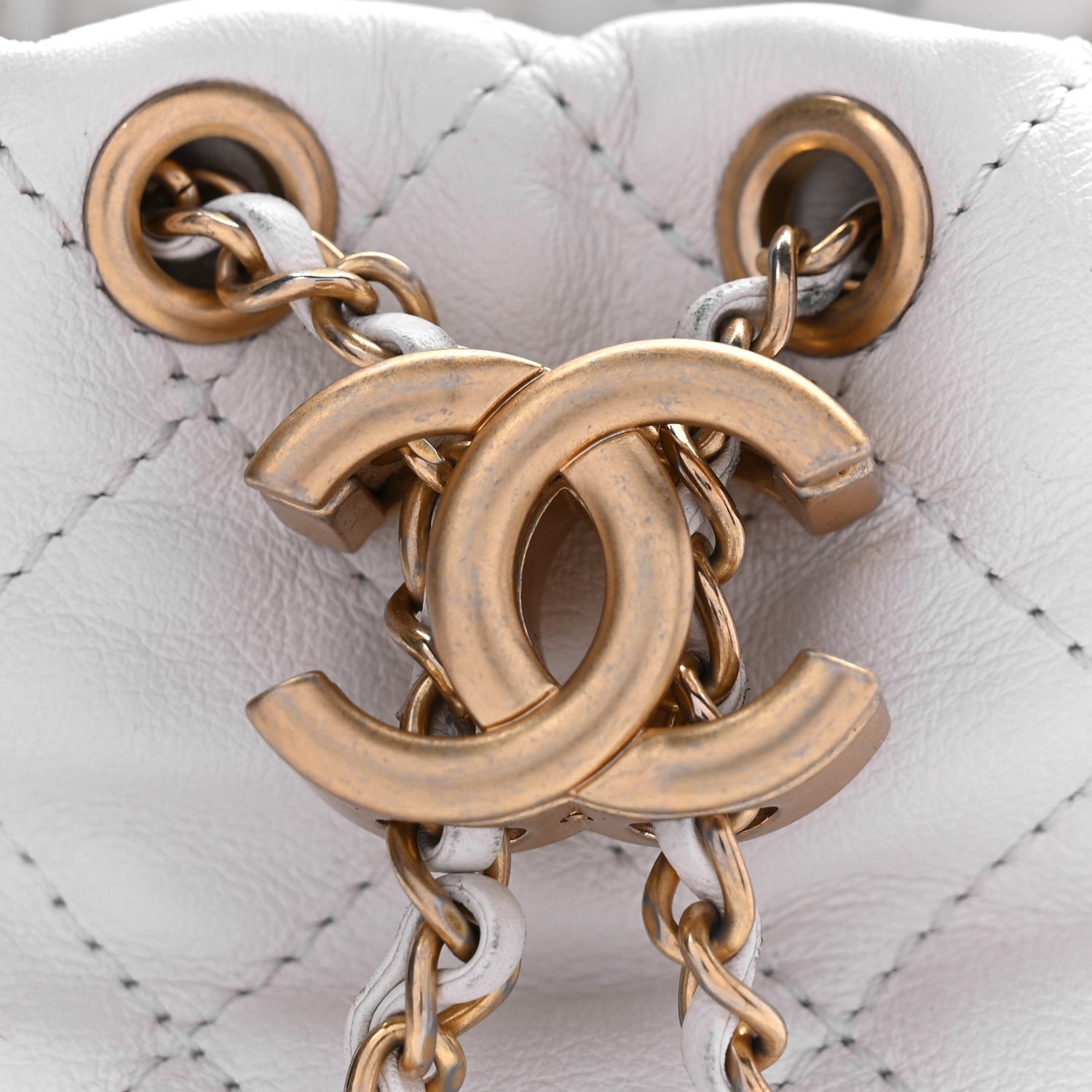 Chanel Calfskin Quilted Pearl Mini About Pearls Drawstring Bucket Bag White 7 of 10