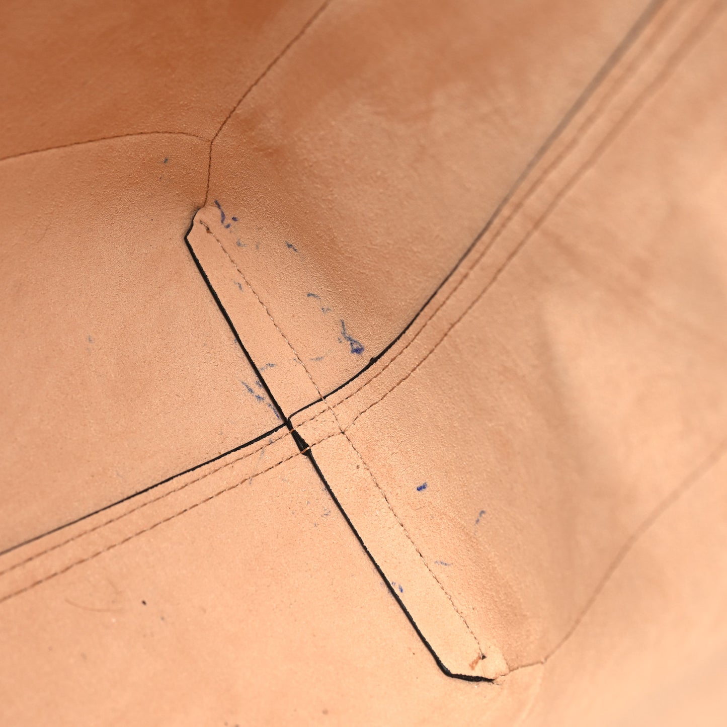 GG Supreme Monogram Web Ophidia Tote Brown