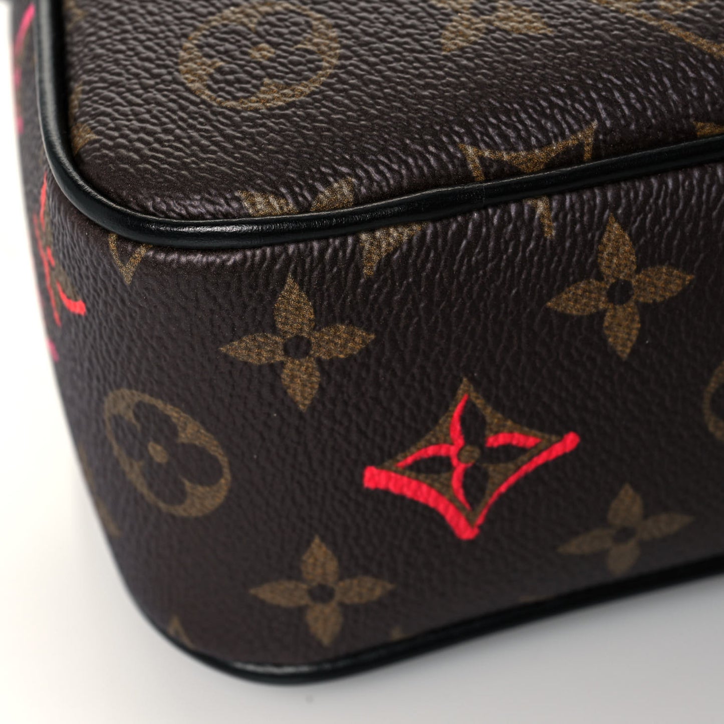 Monogram Fall In Love Sac Coeur