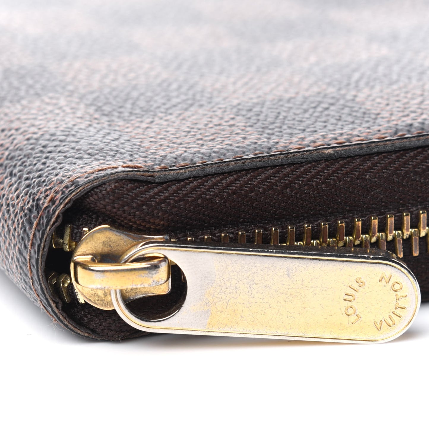Damier Ebene Zippy Wallet