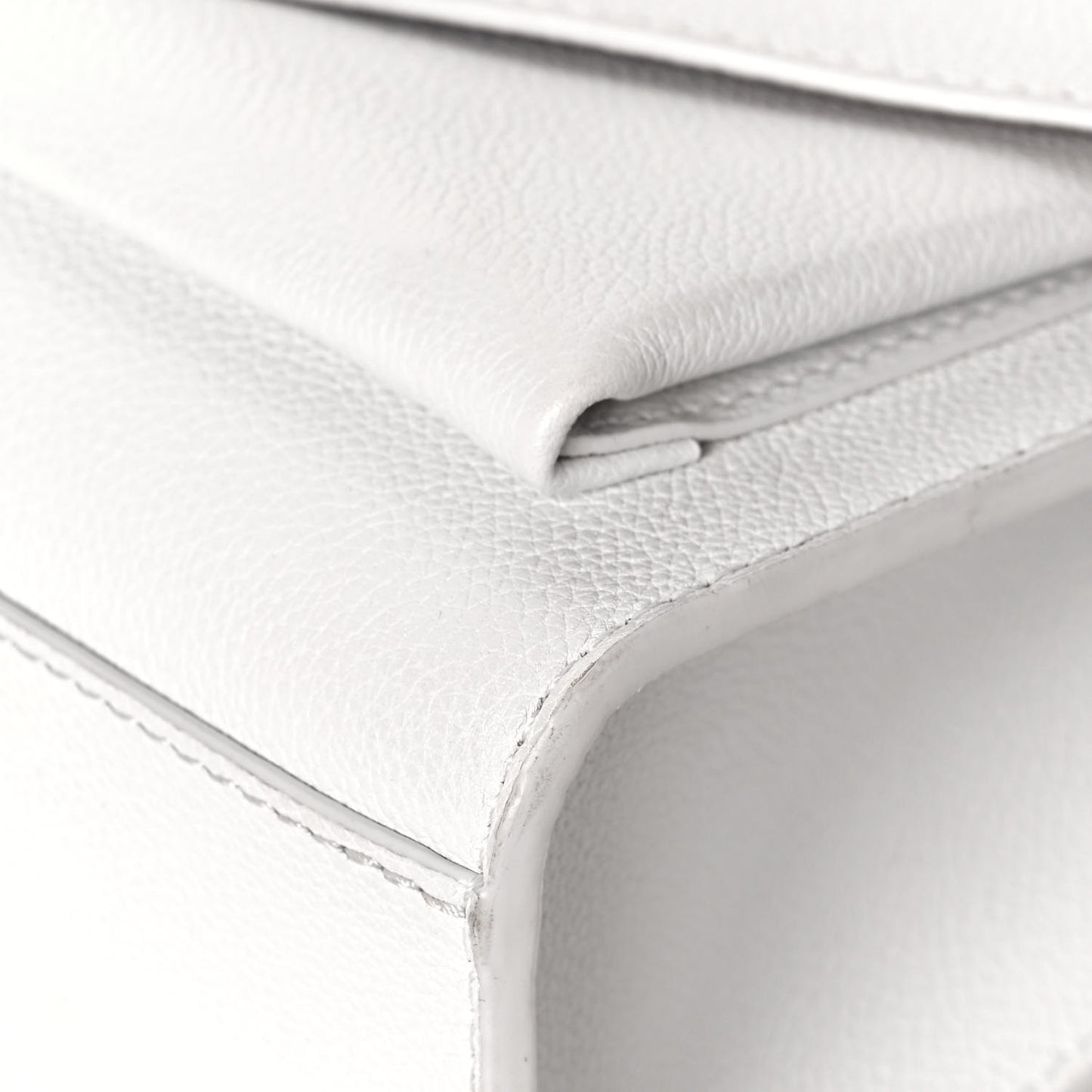 Soft Calfskin Mylockme Chain Bag BB White