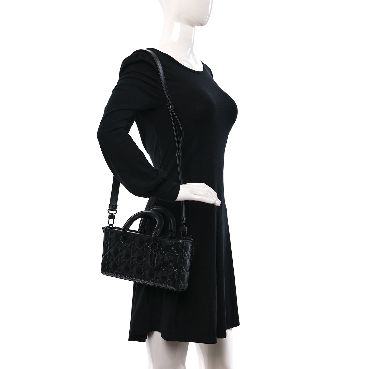 Calfskin Cannage Diamond Medium Lady D-Joy Black