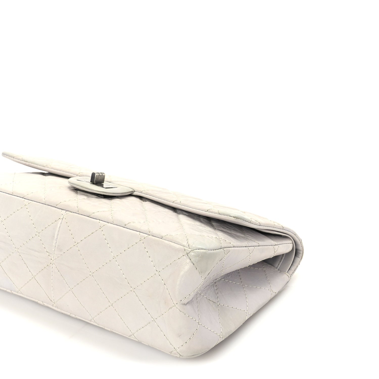 Chanel Aged Calfskin 2.55 Reissue 226 Flap  Ivory 9 of 9