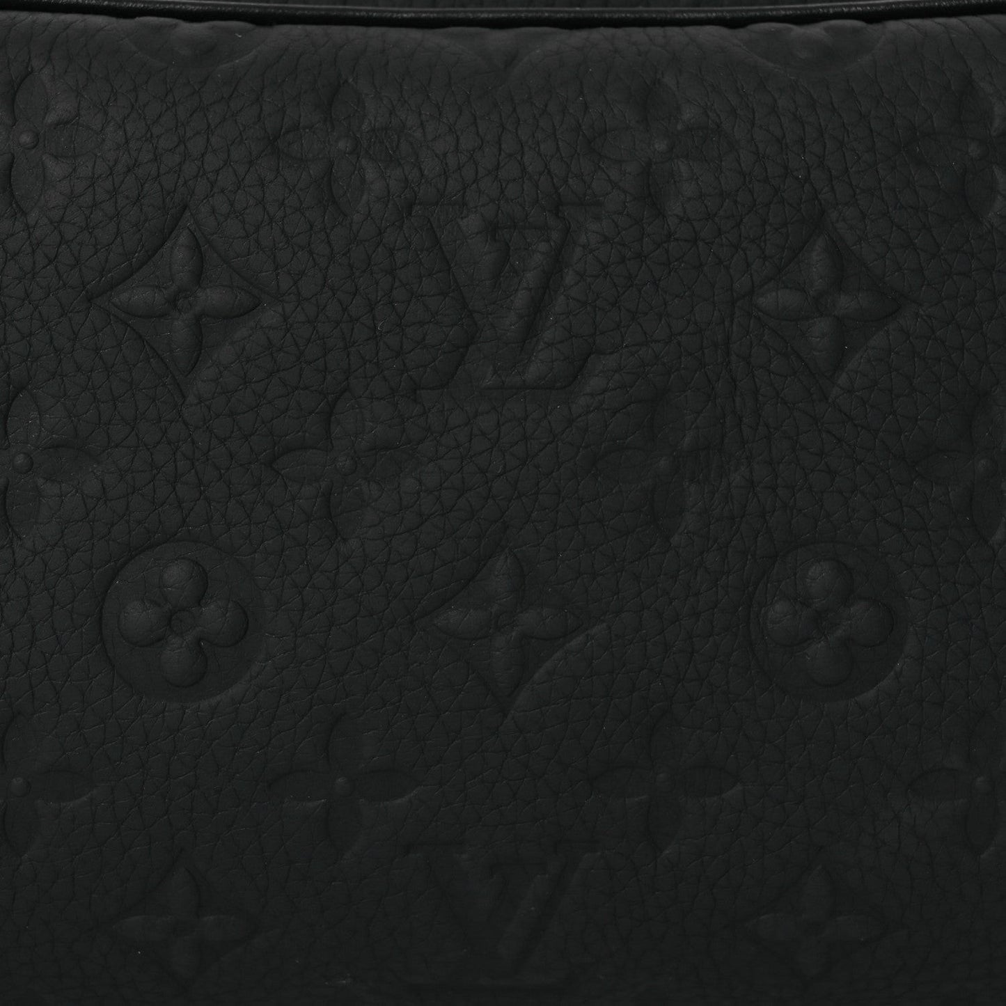 Taurillon Monogram Dopp Kit Toilet Pouch Black