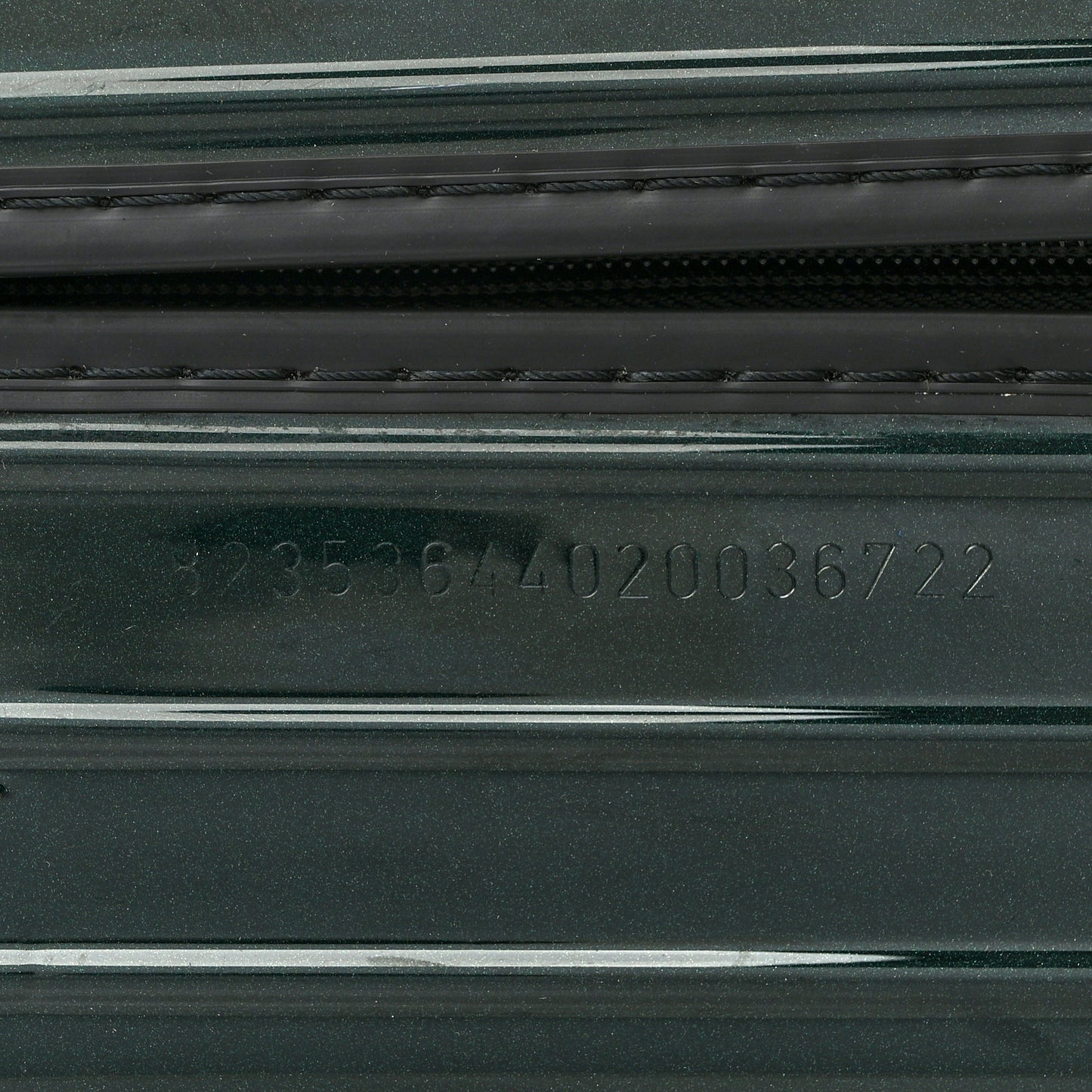 Gloss Polycarbonate Essential Lite Cabin Green