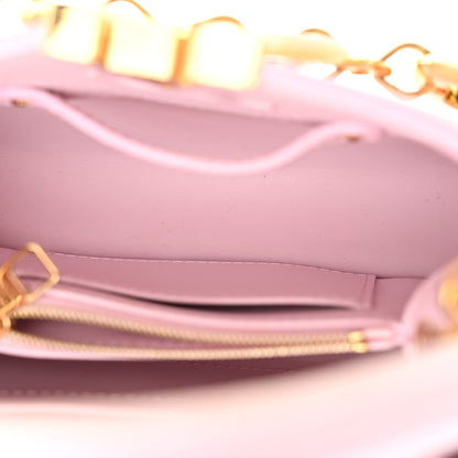 Louis Vuitton Taurillon Monogram Flower Chain Capucines Mini Guimauve 5 of 7