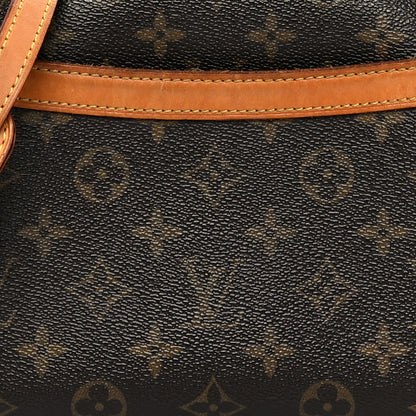 Louis Vuitton Monogram Blois 6 of 11