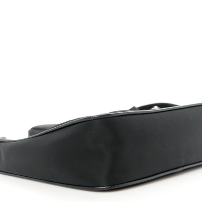 Prada Nylon Re-Edition 2005 Shoulder Bag Black 12 of 14