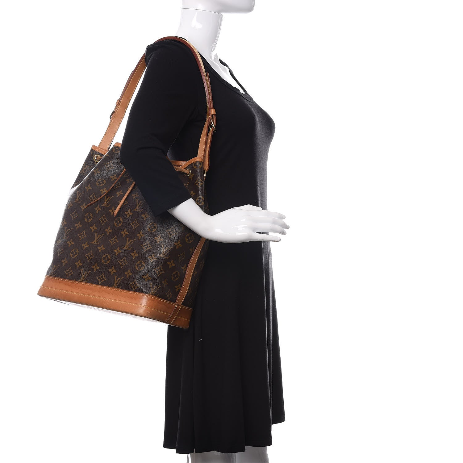 Louis Vuitton Monogram Noe 2 of 20