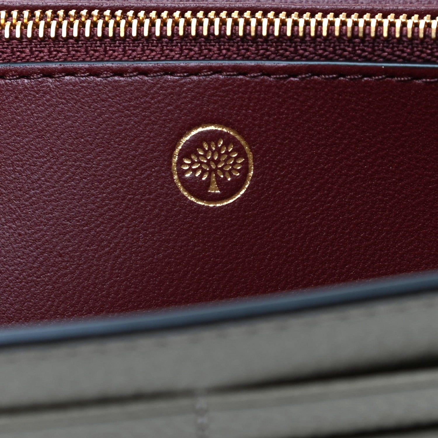 Mulberry Small Classic Grain Continental Wallet Grey 5 of 7