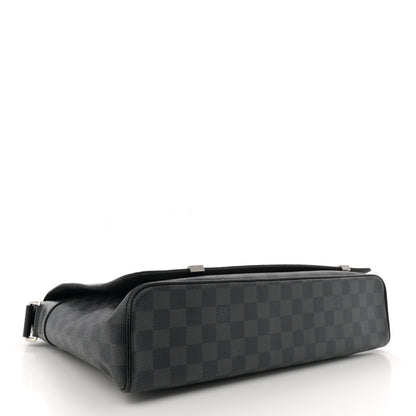 Louis Vuitton Damier Graphite District GM 4 of 11