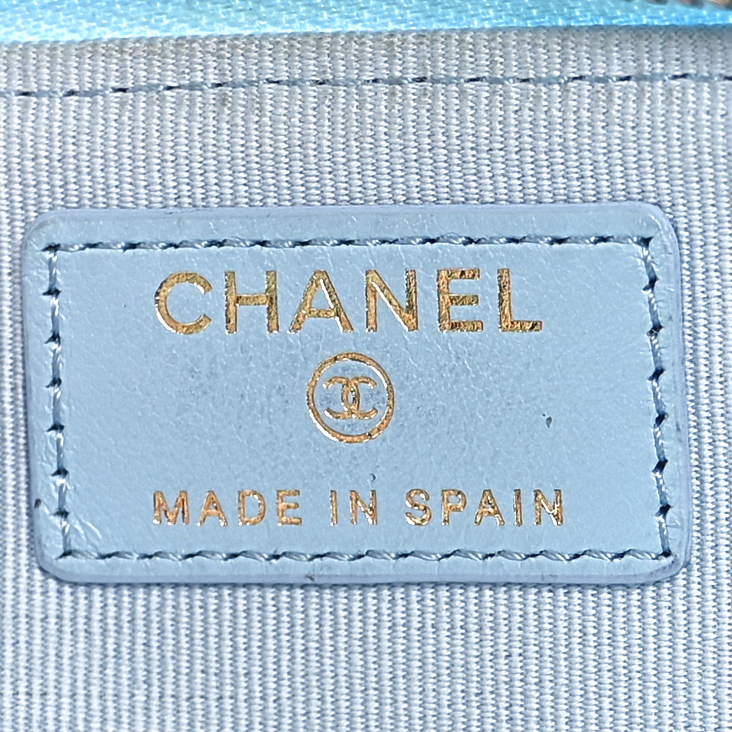 Caviar Quilted Crystal Zip Card Holder Wallet Light Blue