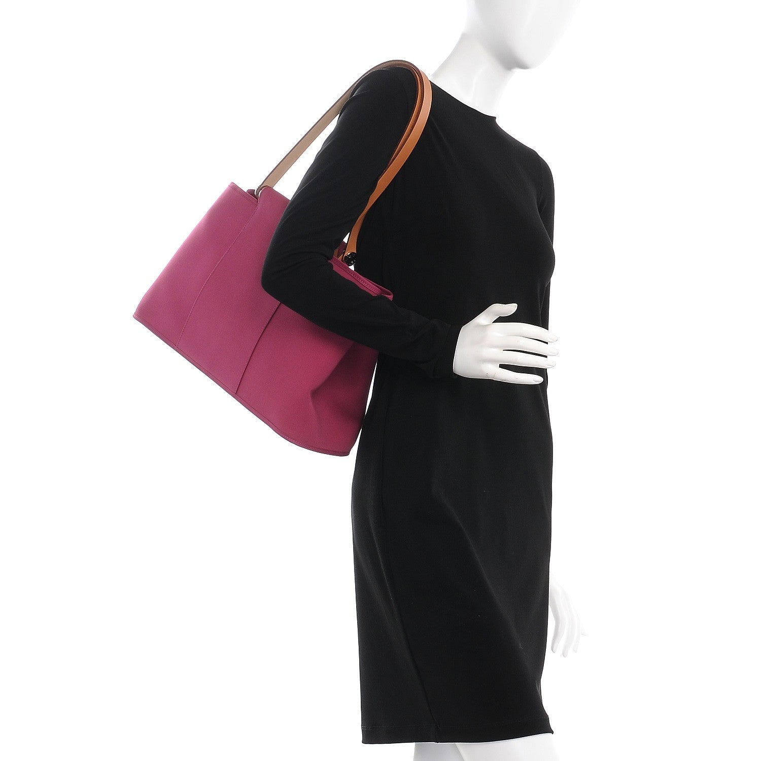 Hermes Toile Cabag 39 Tosca 2 of 8