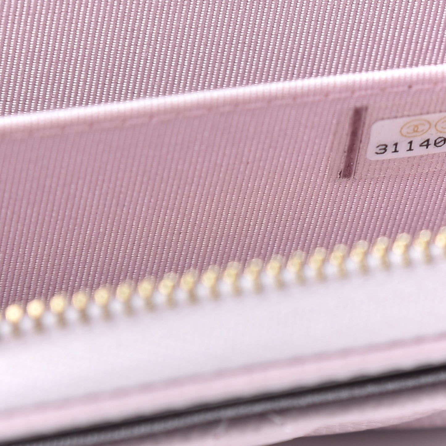 Caviar Quilted Zip Coin Purse Light Pink