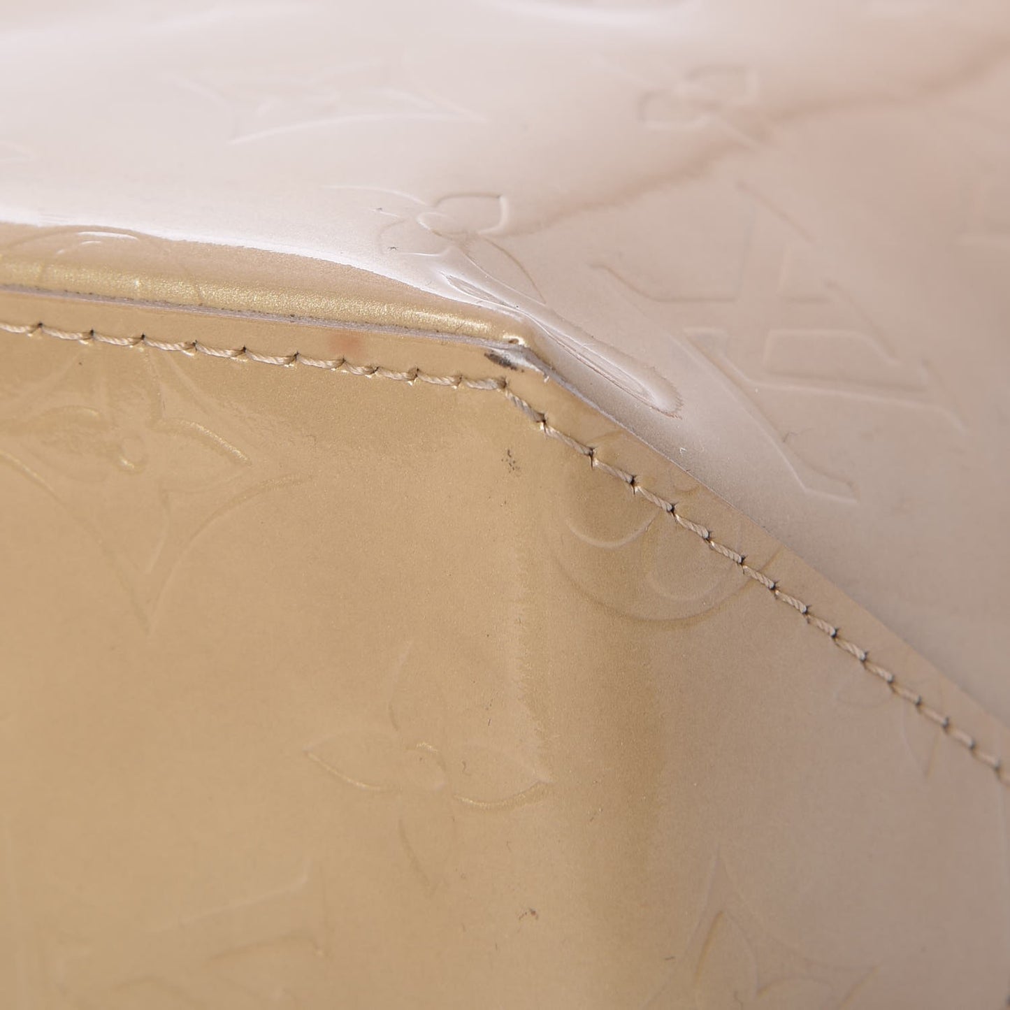 Vernis Reade PM Beige