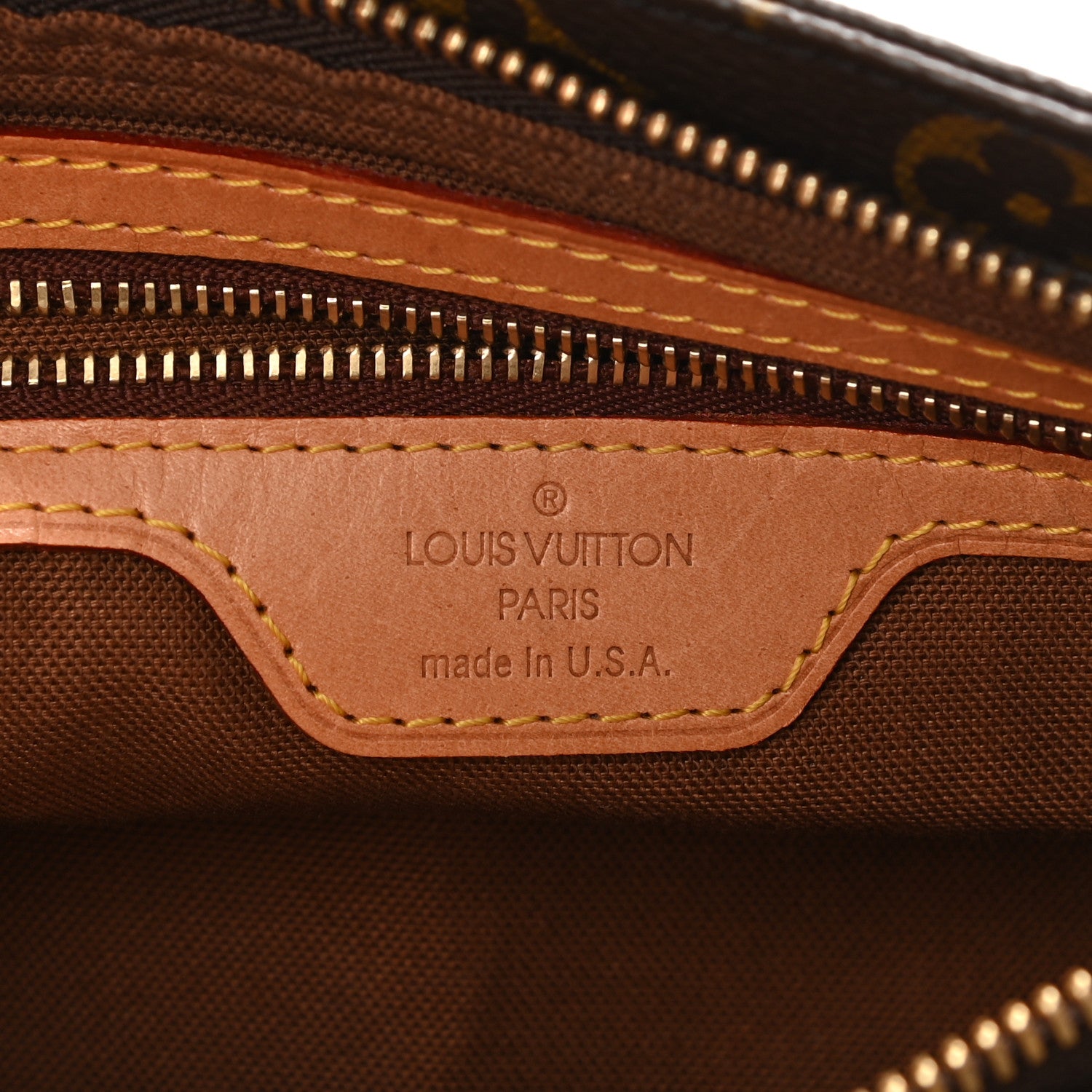 Louis Vuitton Monogram Trotteur 6 of 11