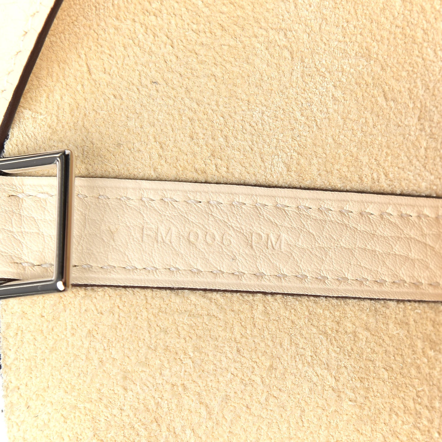 Hermes Taurillon Clemence Picotin Lock 22 MM Nata 7 of 10