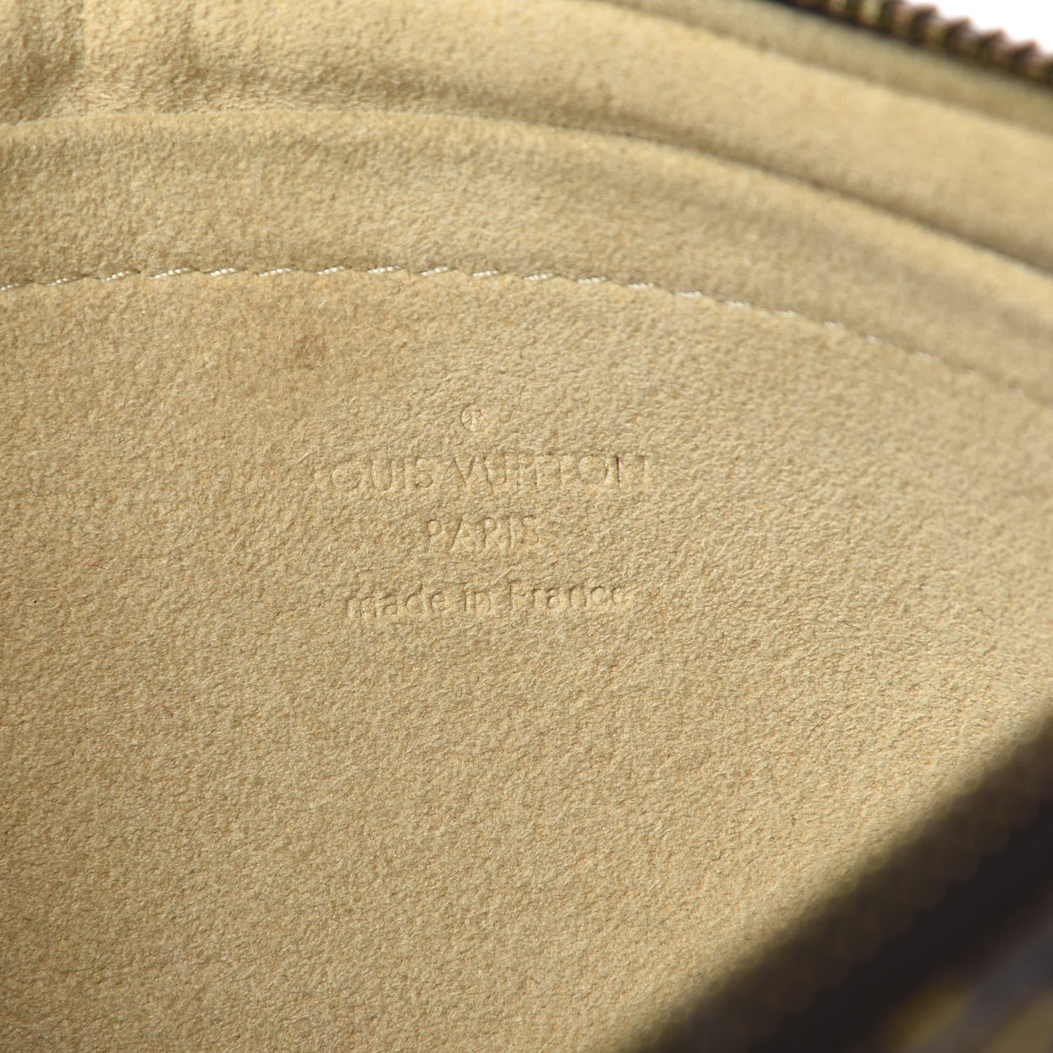 Louis Vuitton Monogram Pochette Milla MM 6 of 10