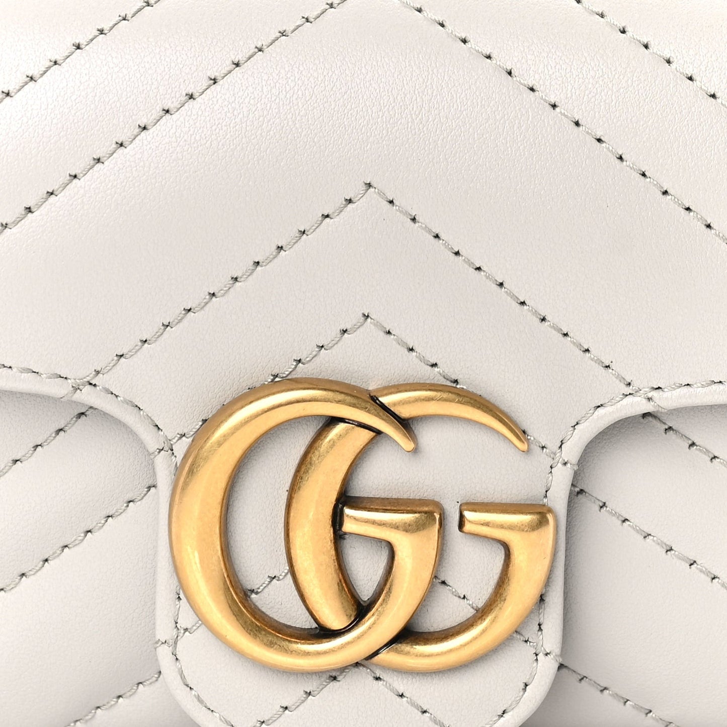 Calfskin Matelasse Super Mini GG Marmont Shoulder Bag Grey