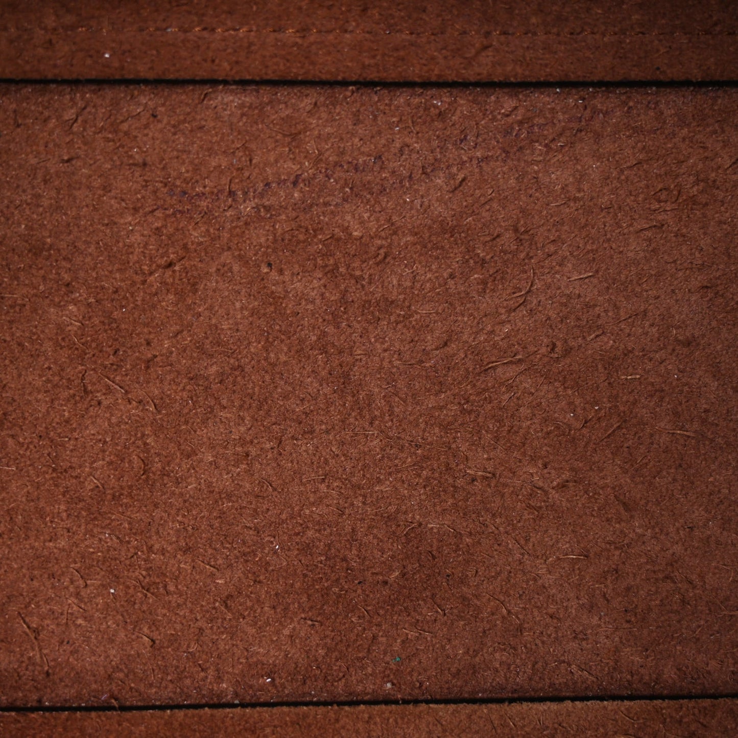 Heavy Grain Medium Alexa Chestnut