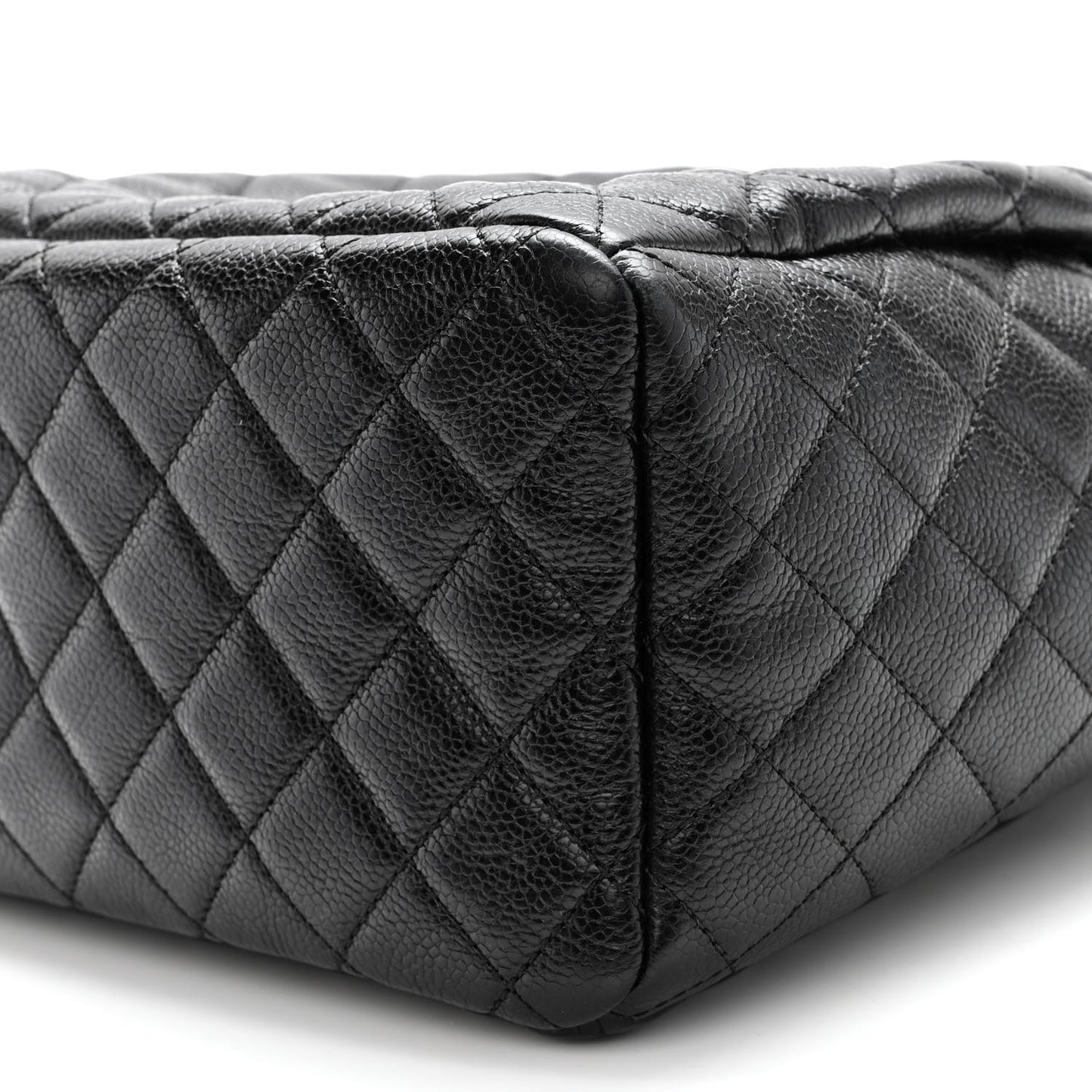 Caviar Quilted Small Chain Bucket Bag Black