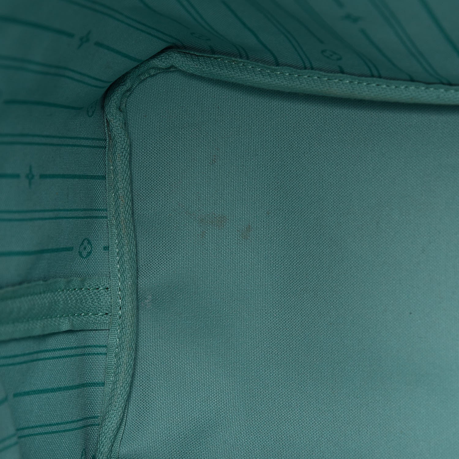 Louis Vuitton Monogram My LV Heritage Neverfull GM Vert Clair Rouge 15 of 16