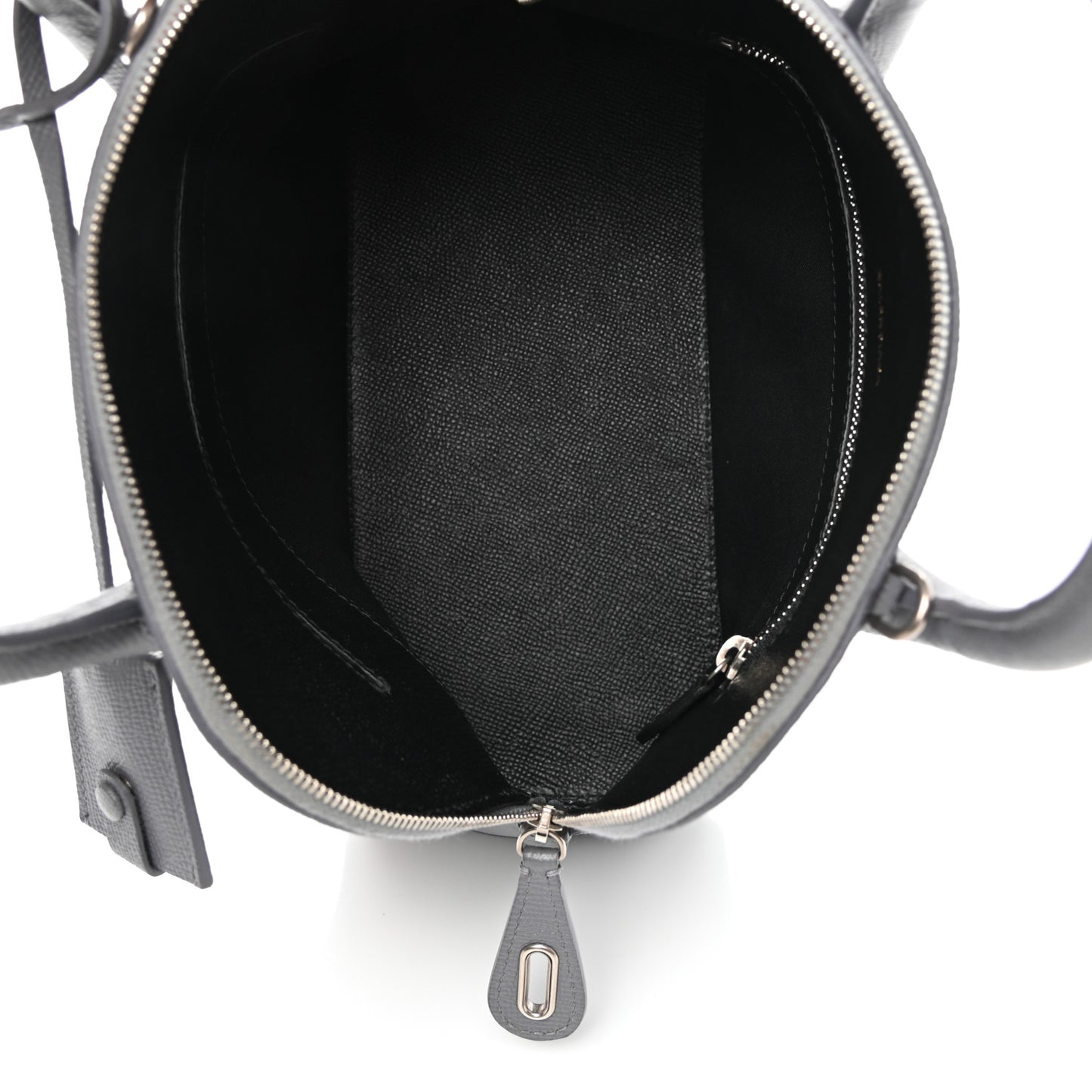 Grained Calfskin S Ville Top Handle Bag Gris Glace