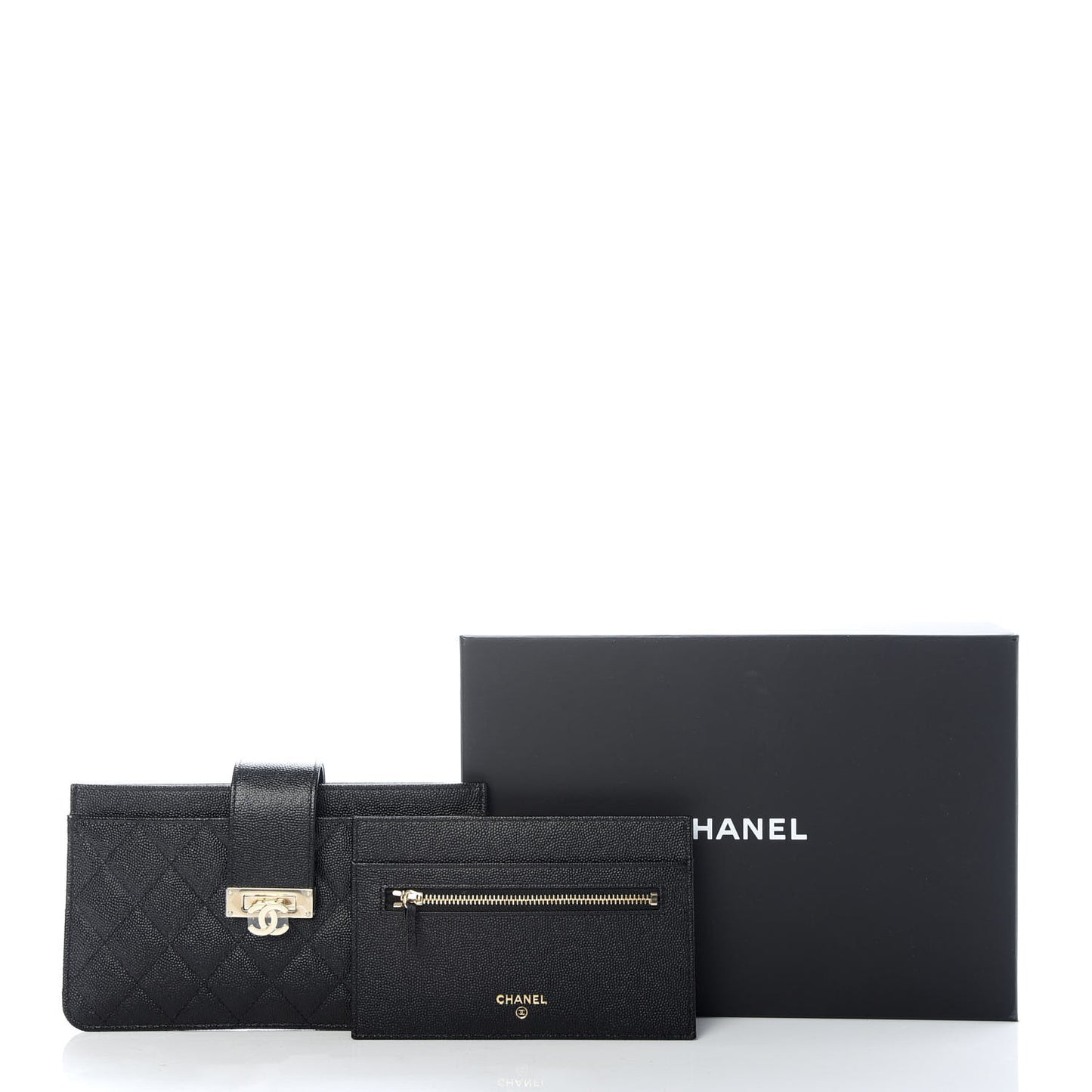 Caviar Quilted CC Strap Pouch Black