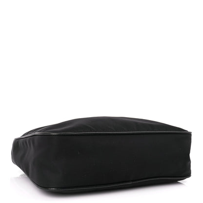 Prada Nylon Re-Edition 2005 Shoulder Bag Black 3 of 8