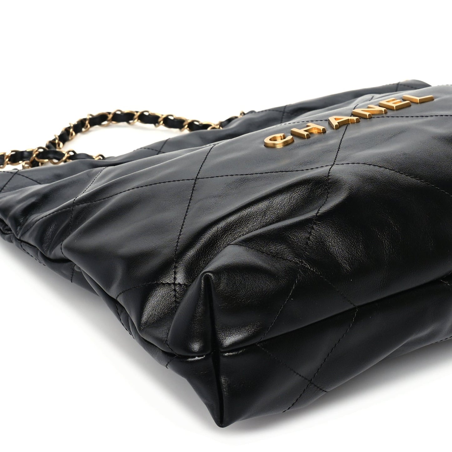Shiny Calfskin Quilted 22 Black