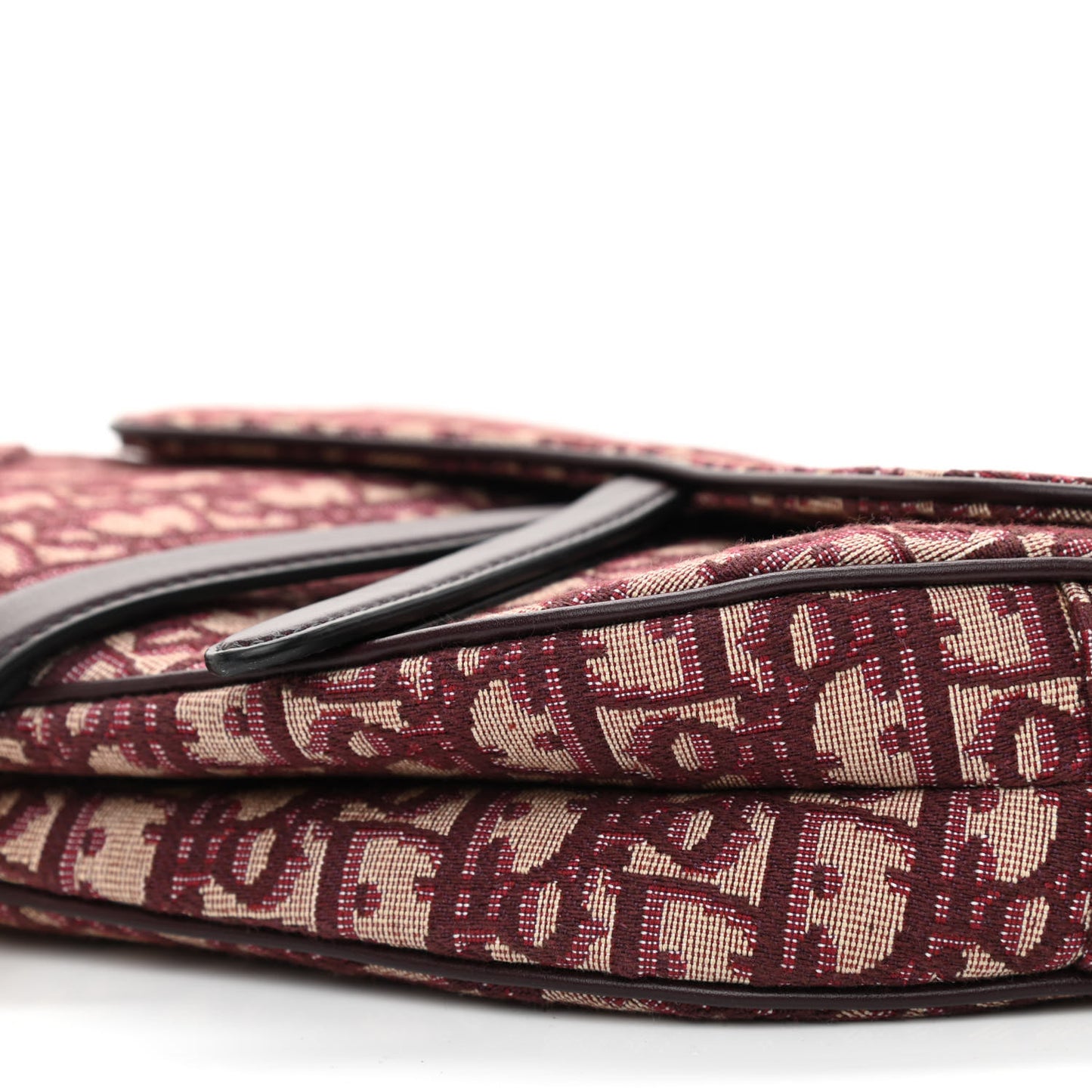 Oblique Saddle Bag Bordeaux