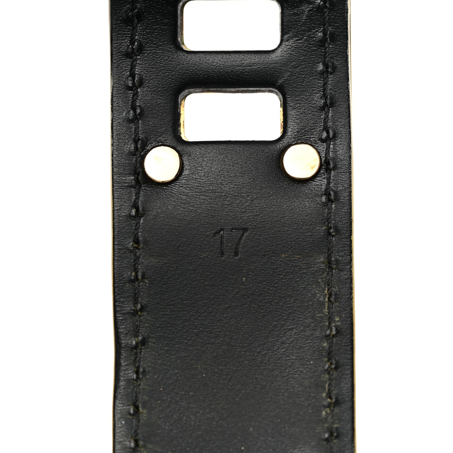 Chevre Suhali Turn Lock Bracelet 17 Black