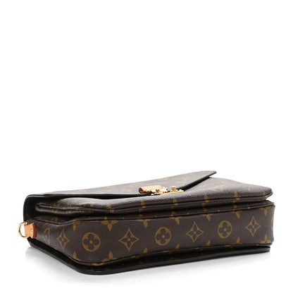 Louis Vuitton Monogram Pochette Metis 4 of 10