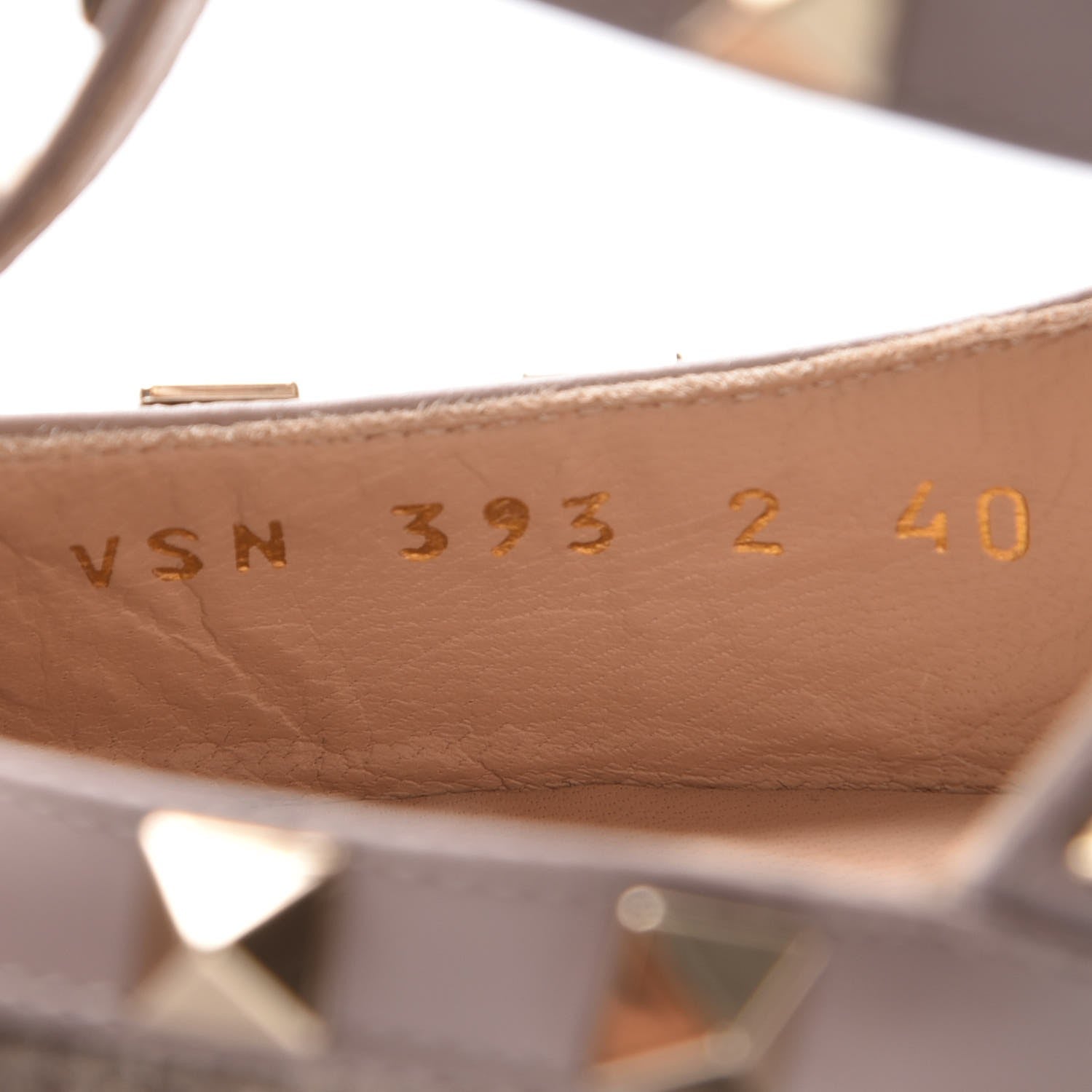 Valentino Garavani Metallic Pebbled Calfskin Rockstud Ankle Strap Pumps 40 Sasso Poudre 8 of 8