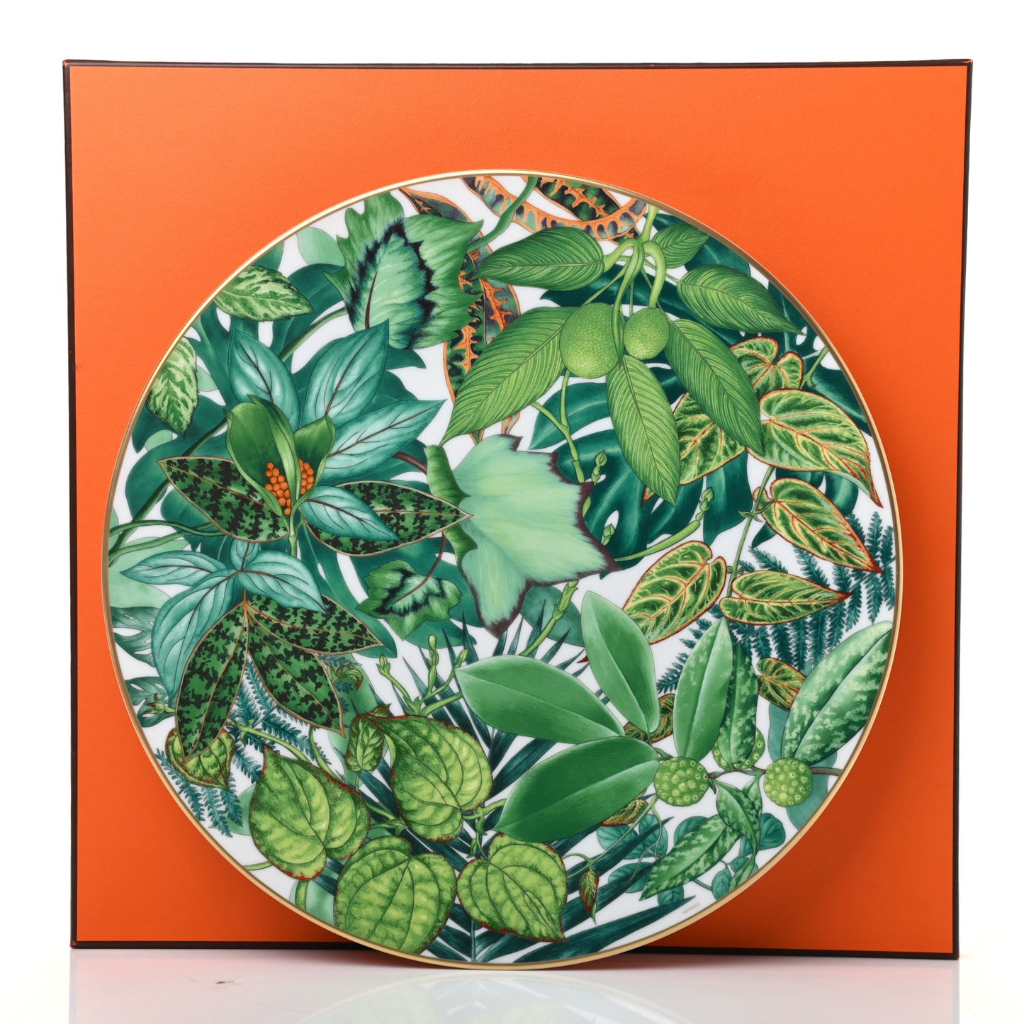 Porcelain Passifolia Presentation Plate